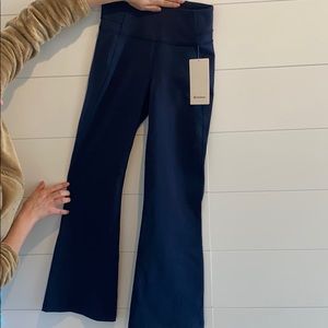 Lululemon Groove Pant *Flare